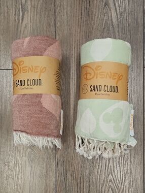 Disney Sand Cloud Beach Towels - Pink and Light Green Set